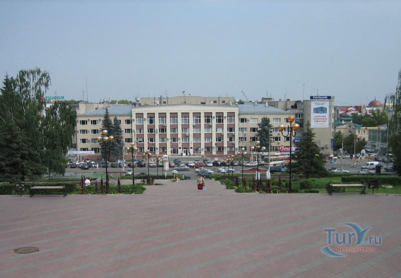 Театральная площадь