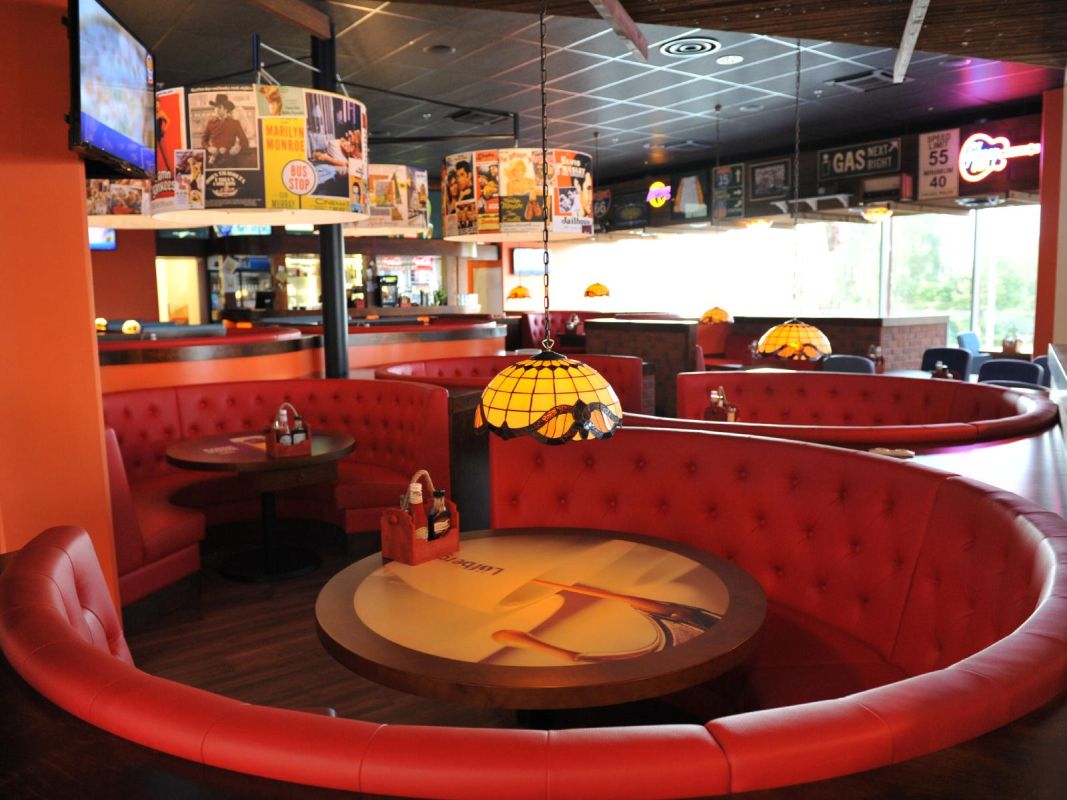 Ресторан BabyBack Ribs & BBQ в торговом центре Kaubamajakas