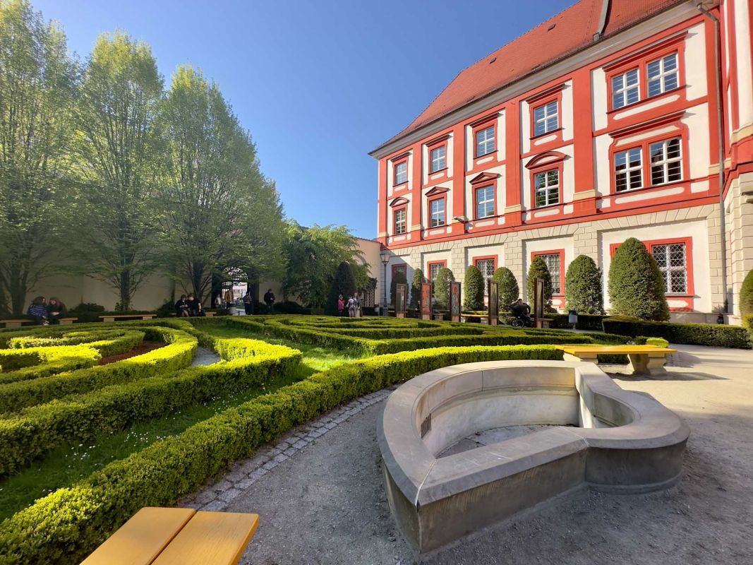 Бароковый сад Оссолинеум