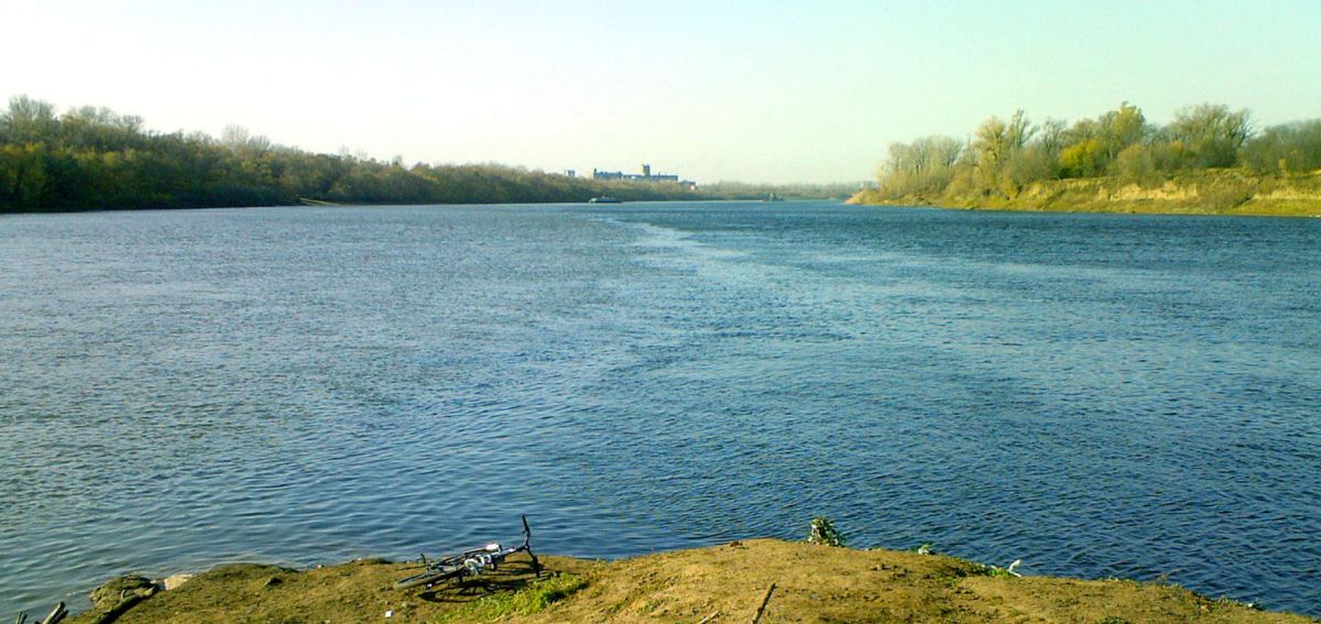 Глубокое озеро