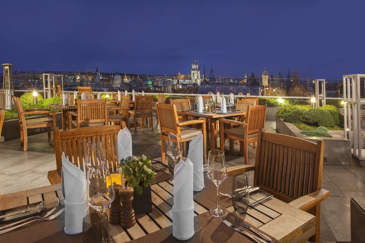 Ресторан Zlatá Praha - Golden Prague Hotel managed by Fairmont