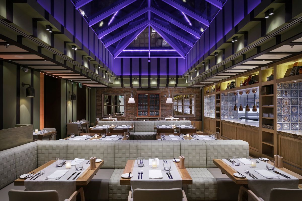 Ресторан Next Door by Imperial