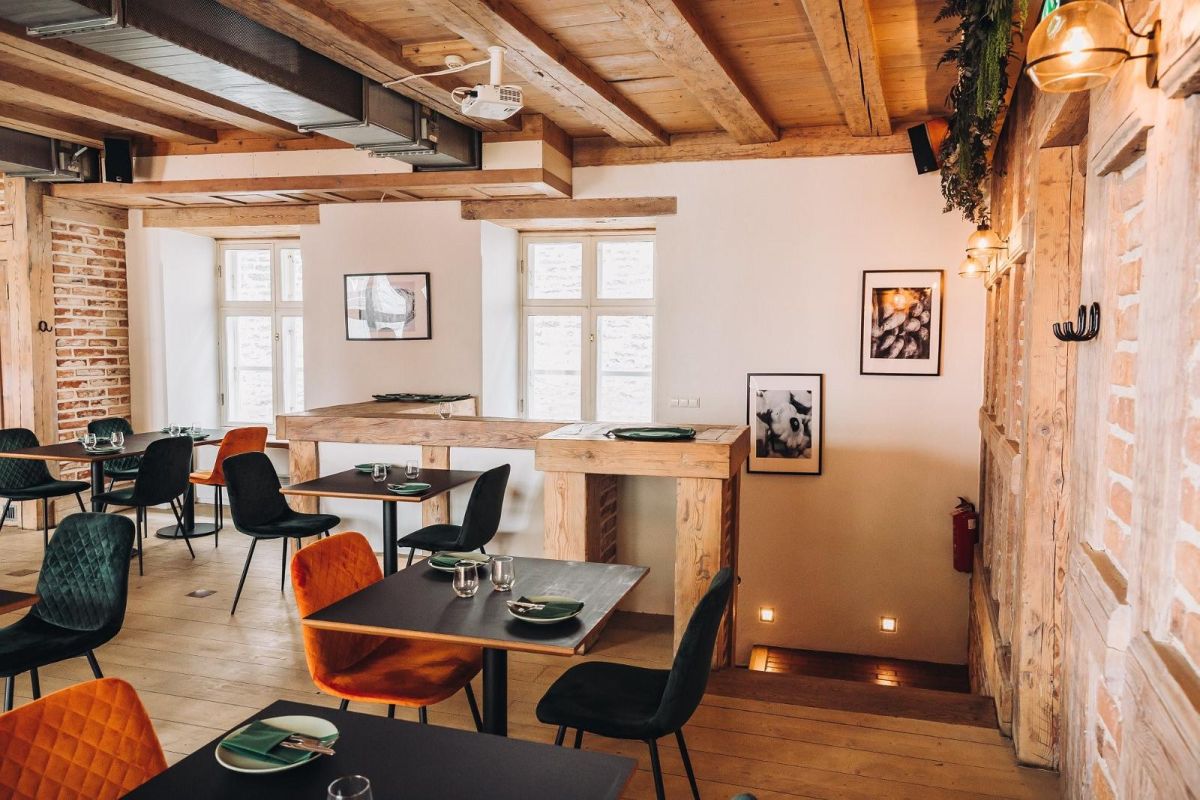 Веганский ресторан Plant