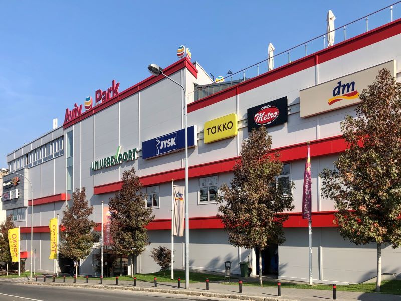 Белградский торговый центр Aviv Park Zvezdara