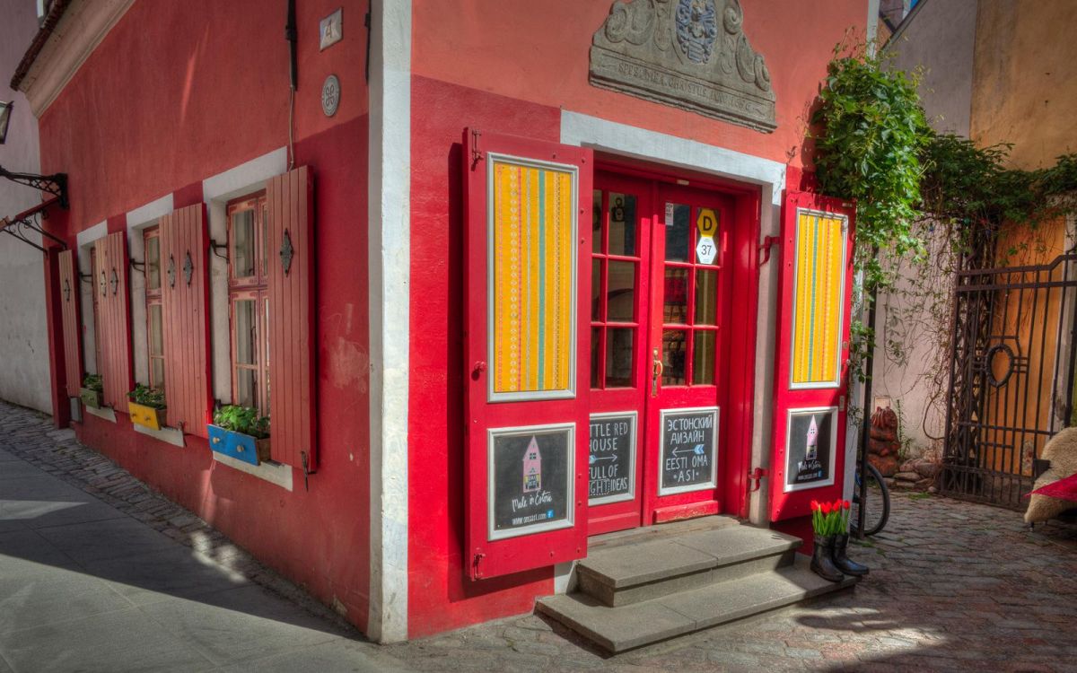 Магазин дизайнерских изделий Oma Asi (