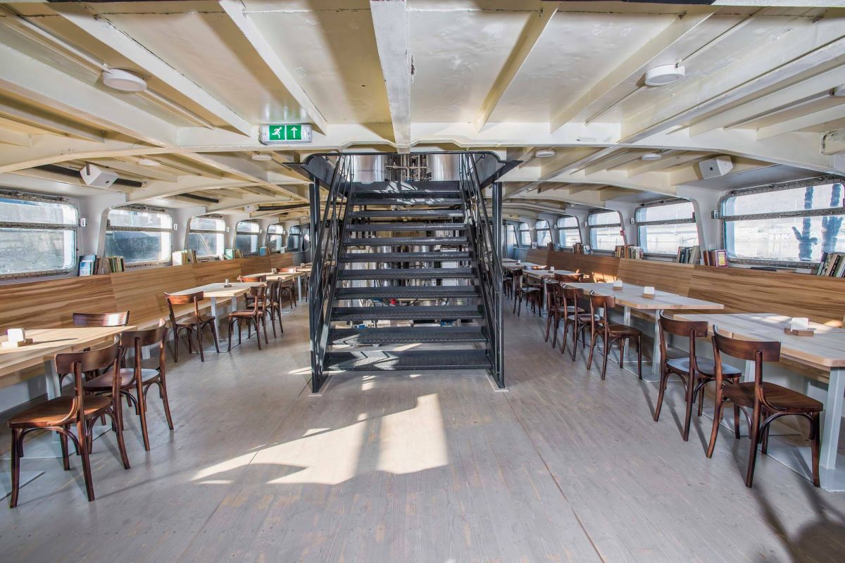 Корабль «Пивовар» (Loď Pivovar)