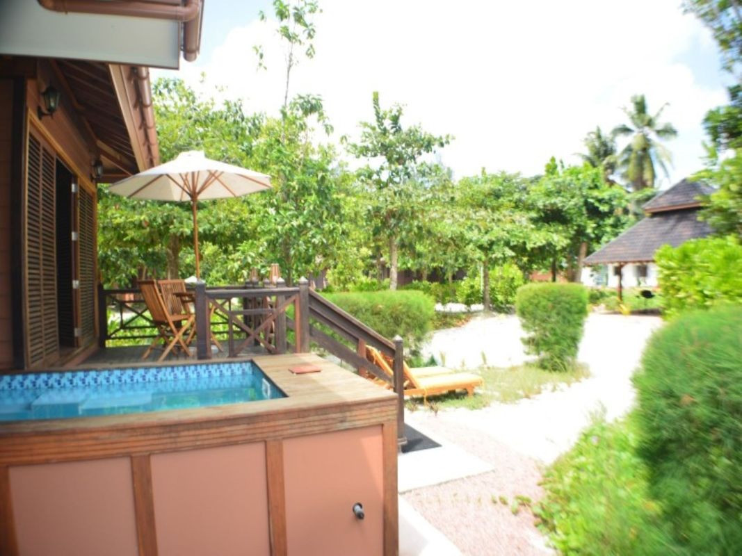 Heliconia Grove Self- Catering Villas
