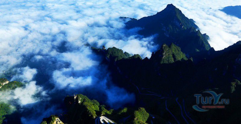 Гора Тяньмэнь (Тяньмэньшань)